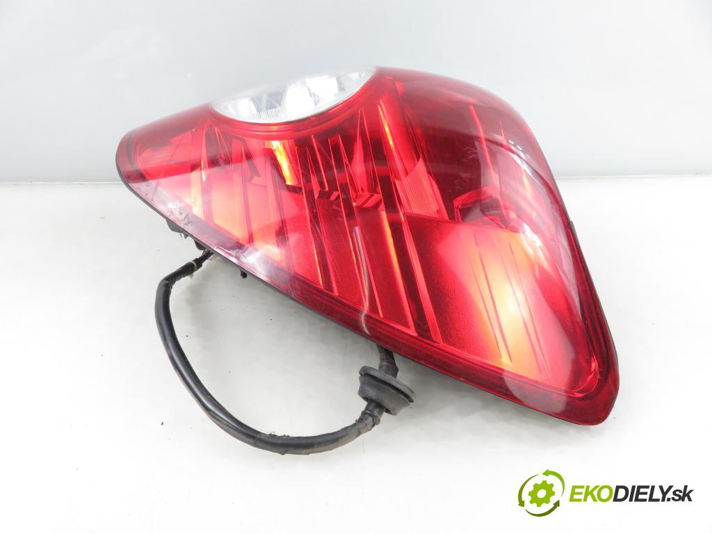 CHEVROLET CAPTIVA (C100, C140) SUV 2007 110,00 2.0 D 4WD 1991,00 světlo pravé zadní