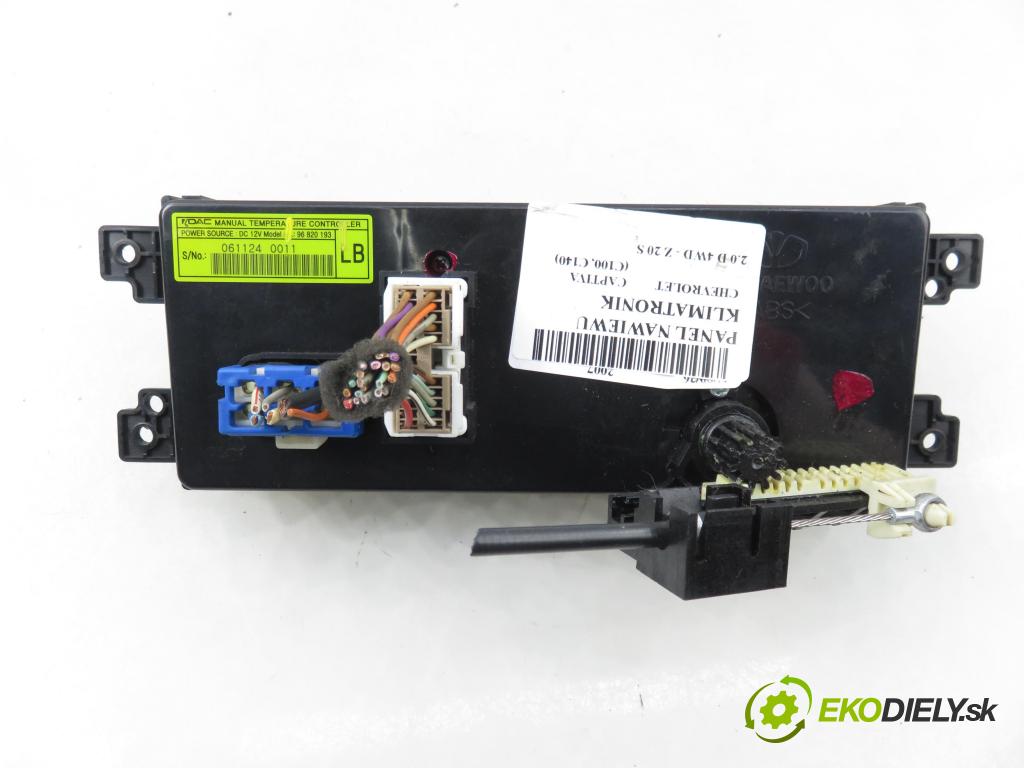 CHEVROLET CAPTIVA (C100, C140) SUV 2007 110,00 2.0 D 4WD 1991,00 Panel kúrenia KLIMATIZACE: 96820193