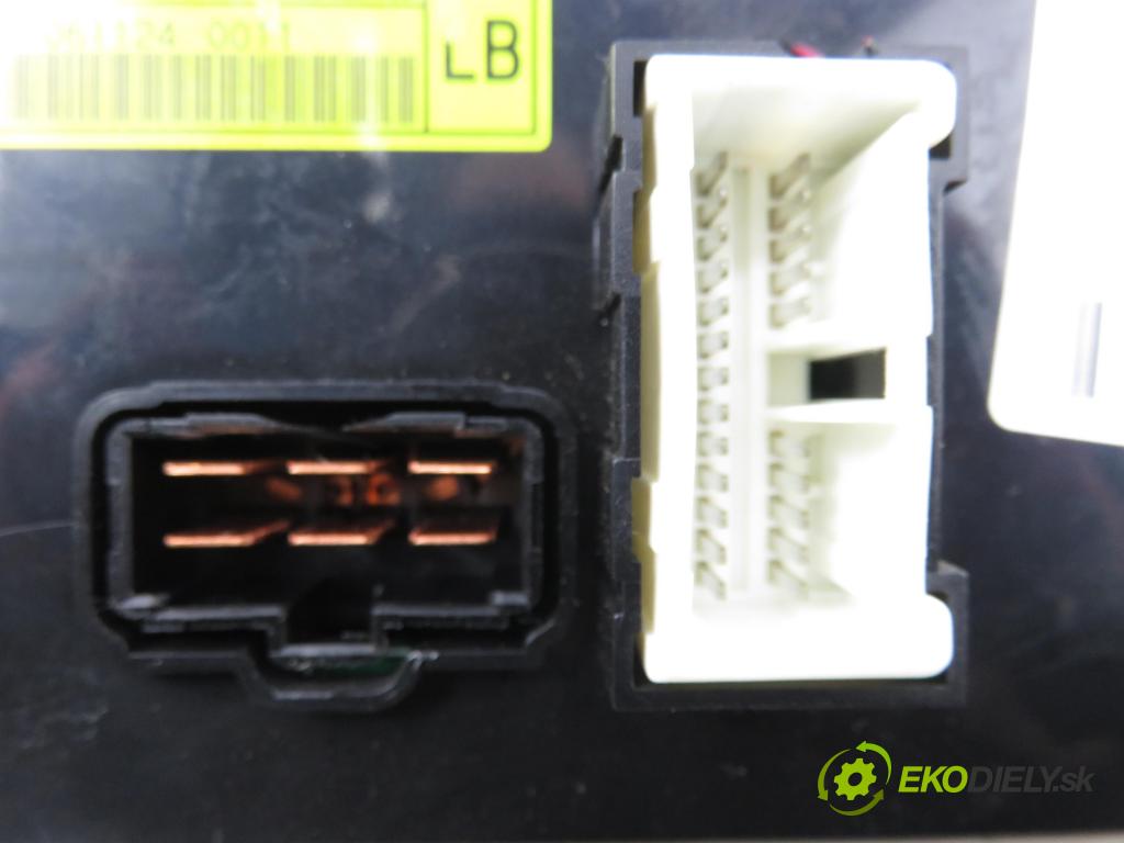 CHEVROLET CAPTIVA (C100, C140) SUV 2007 110,00 2.0 D 4WD 1991,00 Panel topení KLIMATIZACE: 96820193