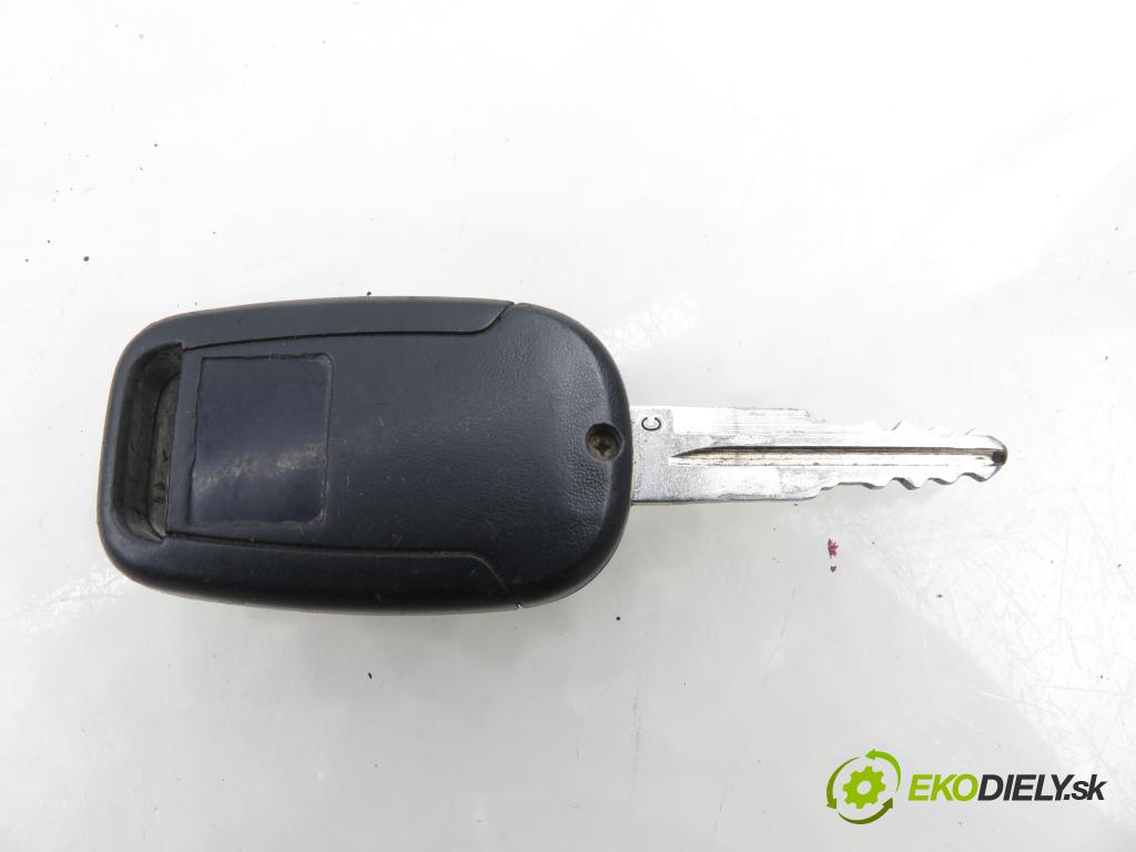 CHEVROLET CAPTIVA (C100, C140) SUV 2007 110,00 2.0 D 4WD 1991,00 spinačka / zámky 96628238