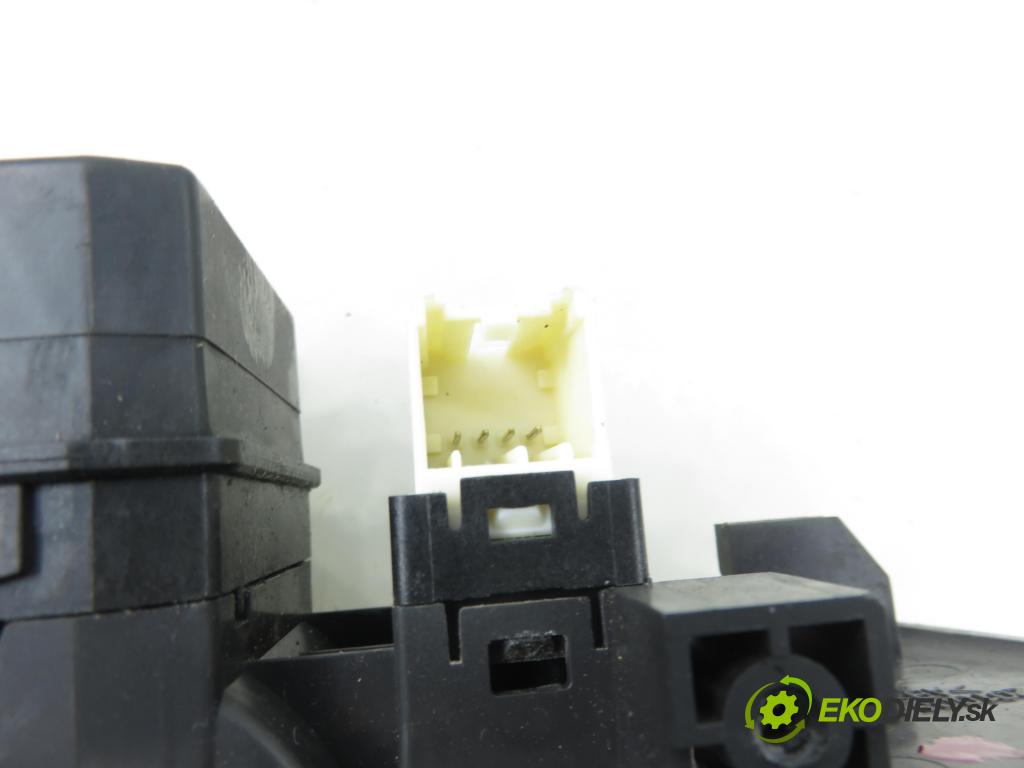 CHEVROLET CAPTIVA (C100, C140) SUV 2007 110,00 2.0 D 4WD 1991,00 Panel ovládania okien 202005436 ; 201003481