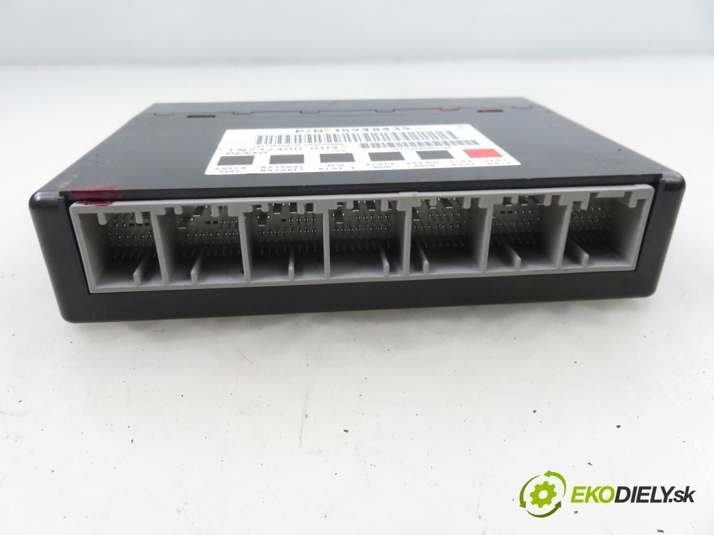 CHEVROLET CAPTIVA (C100, C140) SUV 2007 110,00 2.0 D 4WD 1991,00 MODUL komfortu 15948439 ; TN2324000114