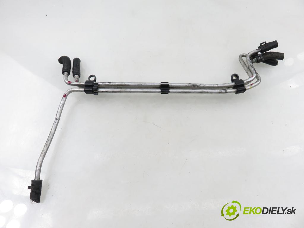 AUDI A3 (8P1) HB 2003 103,00 2.0 TDI PD 16V 140 1968,00 trubka paliva