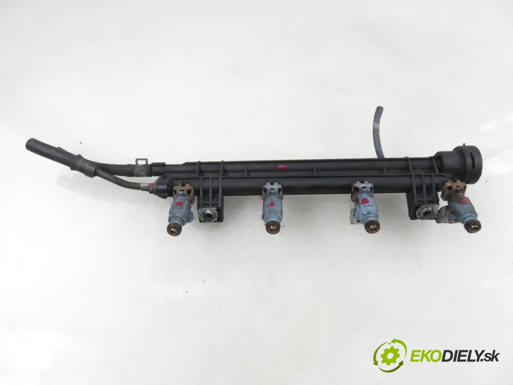 HYUNDAI SONATA IV (EF) SEDAN 2004 96,00 2.0 1997,00 Lišta vstrekovacia 9260930003 ; 3531038010 (Vstrekovacia lišta)