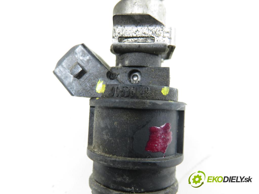 OPEL VECTRA C (Z02) SEDAN 2003 90,00 1.8 16V 122 - Z 18 XE 1796,00 lišta vstřikovací 5WK93151 ; 90536149 (Vstřikovací lišta)