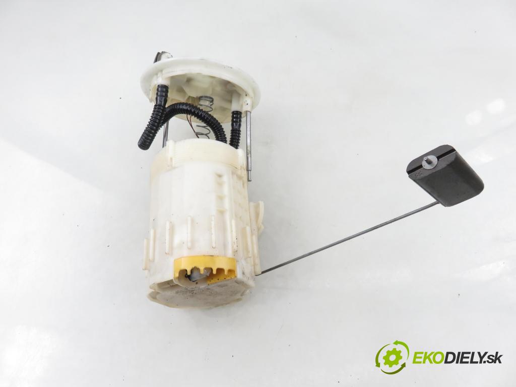 RENAULT ESPACE IV (JK0/1_) MINIVAN 2005 85,00 1.9 dCi 116 - F9Q 820 1870,00 senzor hladiny paliva 8200008529