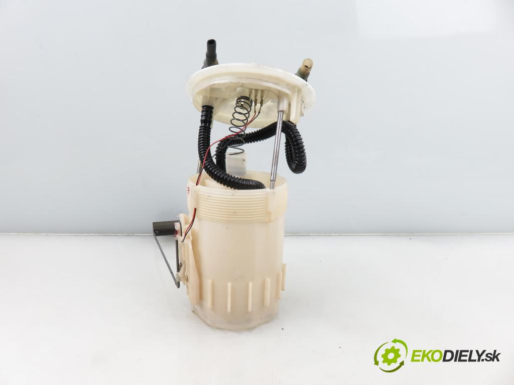 RENAULT ESPACE IV (JK0/1_) MINIVAN 2005 85,00 1.9 dCi 116 - F9Q 820 1870,00 senzor hladiny paliva 8200008529