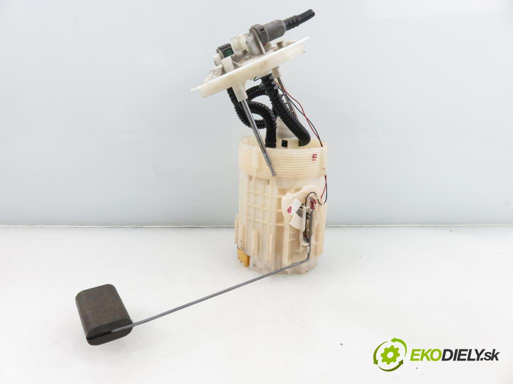 RENAULT ESPACE IV (JK0/1_) MINIVAN 2005 85,00 1.9 dCi 116 - F9Q 820 1870,00 senzor hladiny paliva 8200008529