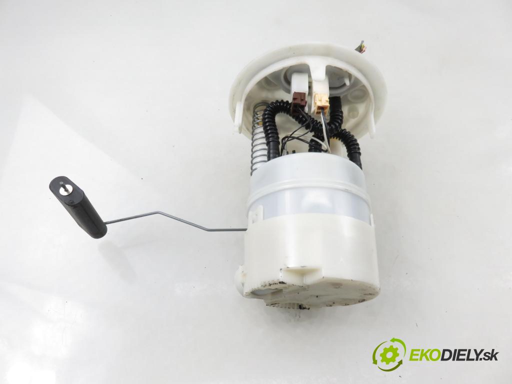 CITROEN C4 I (LC_) HB 2009 65,00 1.4 16V 88 - KFU 1360,00 Pumpa paliva