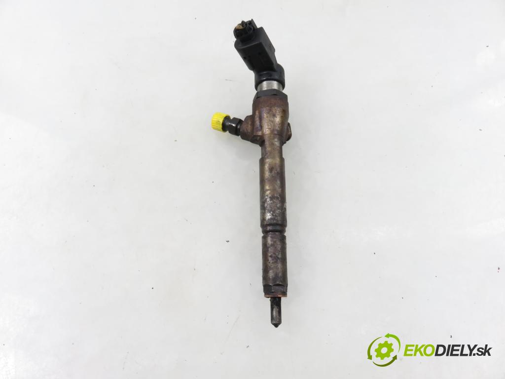 RENAULT SCENIC II (JM0/1_) MINIVAN 2008 78,00 1.5 dCi 106 - K9K 732 1461,00 vstrekovač 8200380253 ; 8200294788 (Vstrekovač paliva)