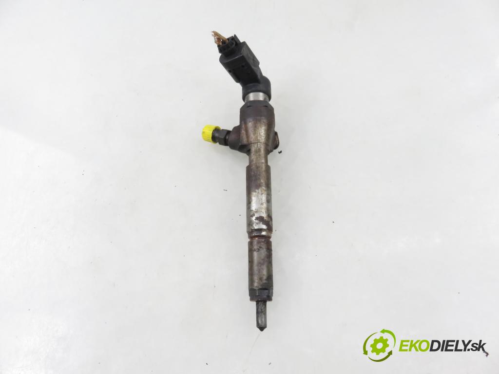 RENAULT SCENIC II (JM0/1_) MINIVAN 2008 78,00 1.5 dCi 106 - K9K 732 1461,00 vstrekovač 8200380253 ; 8200294788 (Vstrekovač paliva)