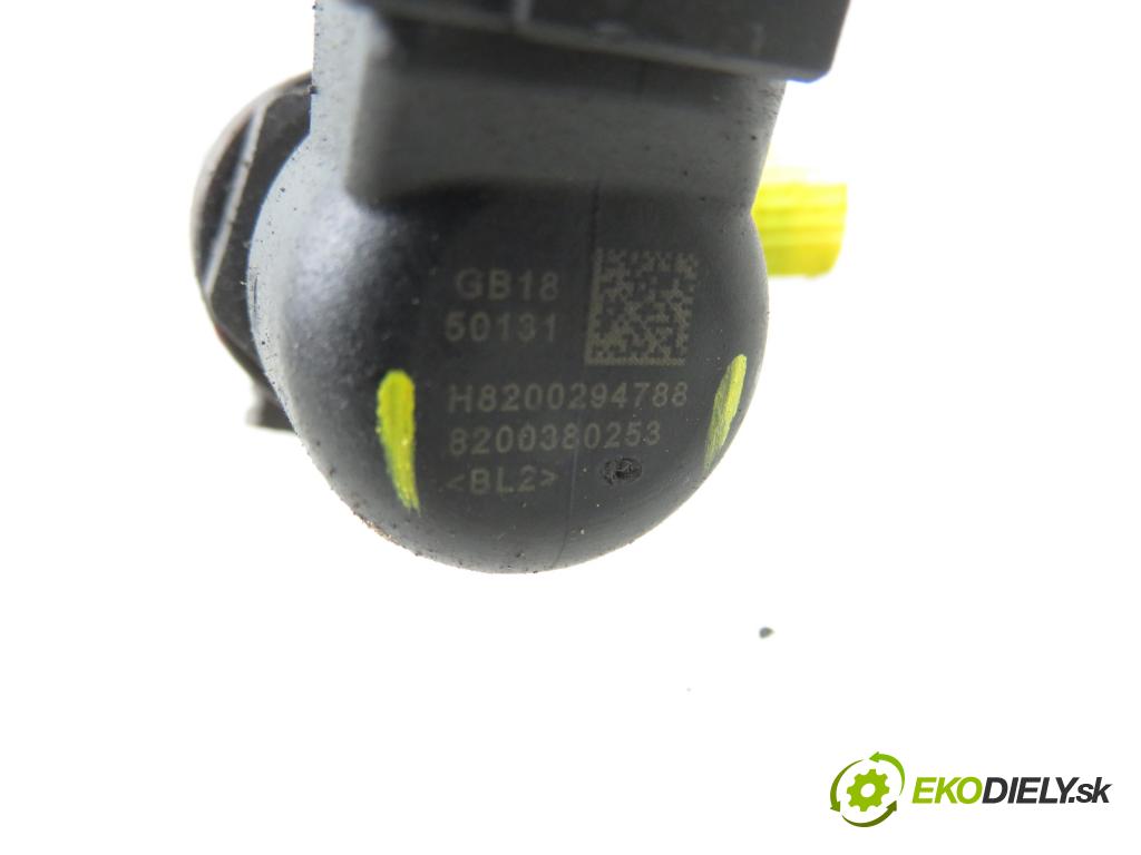 RENAULT SCENIC II (JM0/1_) MINIVAN 2008 78,00 1.5 dCi 106 - K9K 732 1461,00 vstrekovač 8200380253 ; 8200294788 (Vstrekovač paliva)