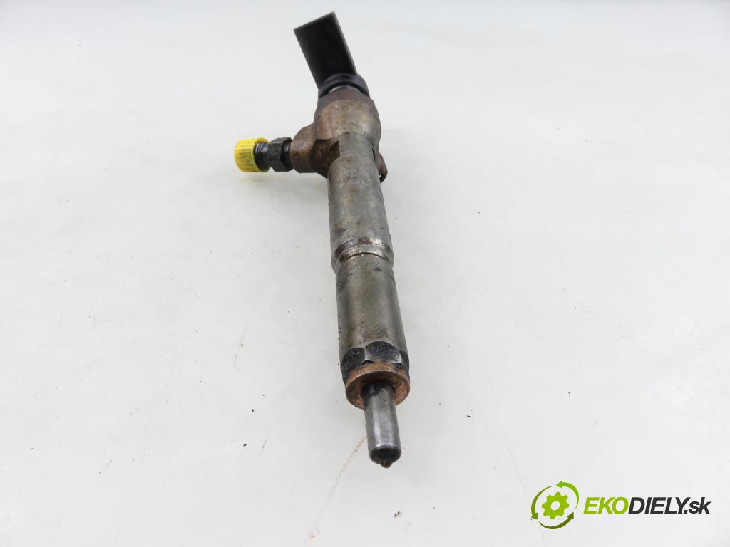 RENAULT SCENIC II (JM0/1_) MINIVAN 2008 78,00 1.5 dCi 106 - K9K 732 1461,00 vstrekovač 8200380253 ; 8200294788 (Vstrekovač paliva)