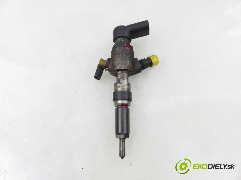 FORD FIESTA V (JH_, JD_) HB 2004 50,00 1.4 TDCi 68 - F6JB 1399,00 vstrekovač 9652763280 (Vstrekovač paliva)