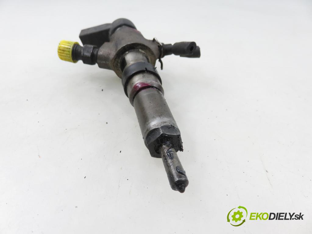 FORD FIESTA V (JH_, JD_) HB 2004 50,00 1.4 TDCi 68 - F6JB 1399,00 vstřikovač 9655304880 (Vstřikovač paliva)