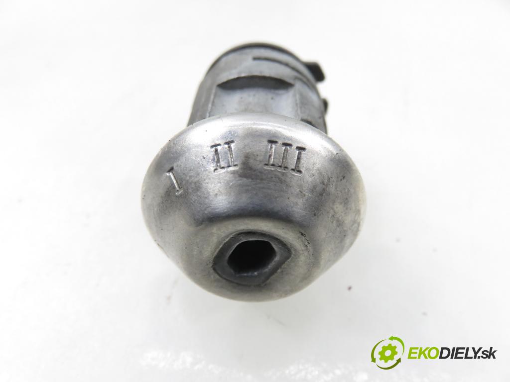 FORD TRANSIT Furgon (FA_ _) FURGON 2000 66,00 2.4 DI (FAA_, FAB_, FAC_, FAD_) - D2FA 2402,00 zámky / KOMPL