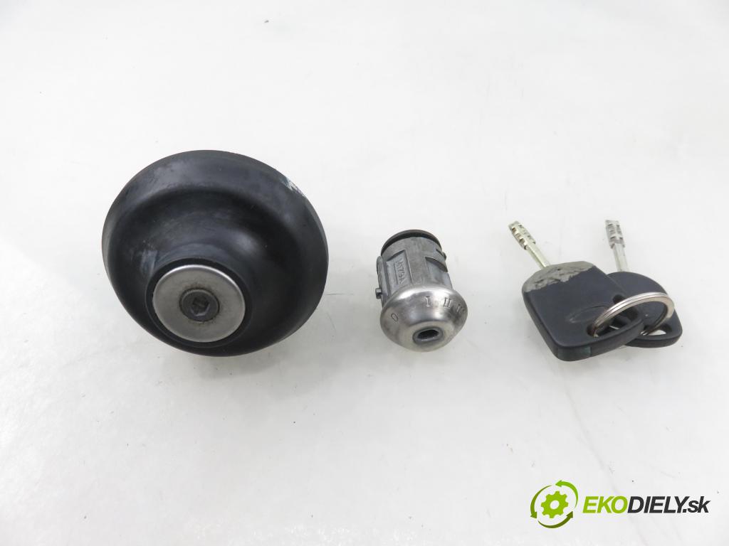 FORD TRANSIT Furgon (FA_ _) FURGON 2000 66,00 2.4 DI (FAA_, FAB_, FAC_, FAD_) - D2FA 2402,00 zámky / KOMPL