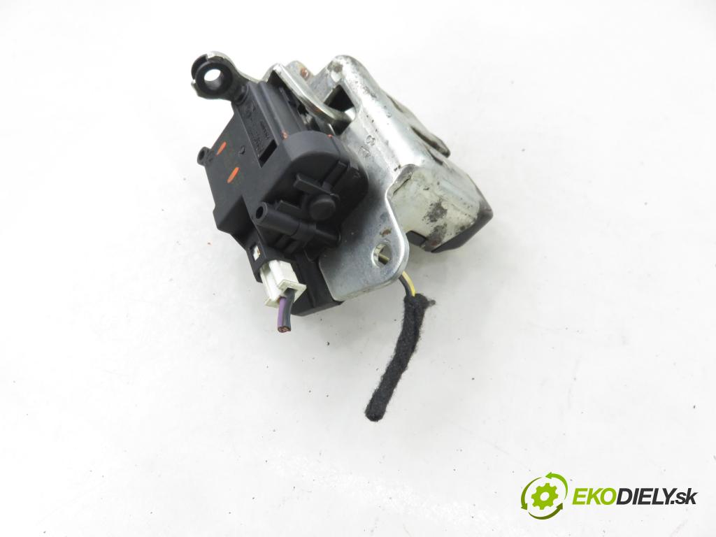 FIAT CROMA (194_) KOMBI 2008 147,00 2.4 D Multijet 200 - 939 A3.000 2387,00 zámok dverí kufor EL. 650068