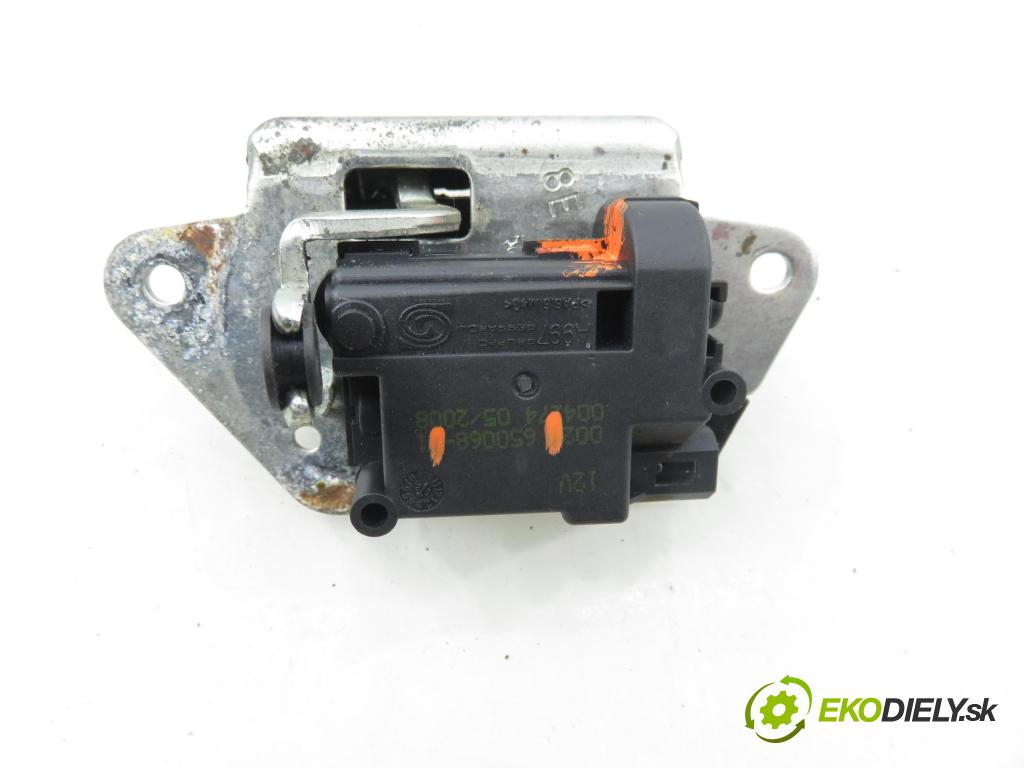 FIAT CROMA (194_) KOMBI 2008 147,00 2.4 D Multijet 200 - 939 A3.000 2387,00 zámok dverí kufor EL. 650068