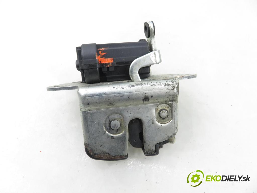 FIAT CROMA (194_) KOMBI 2008 147,00 2.4 D Multijet 200 - 939 A3.000 2387,00 zámok dverí kufor EL. 650068