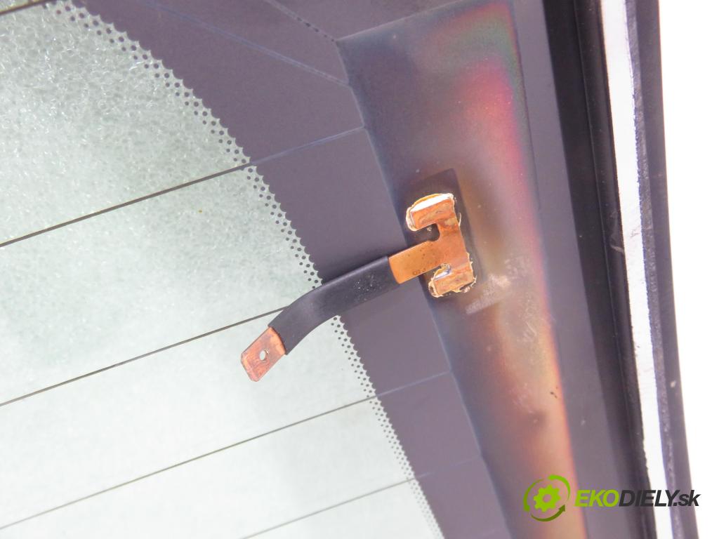 VOLVO V50 (MW) KOMBI 2005 103,00 2.4 - B 5244 S5 2435,00 Okno zadné kapota 