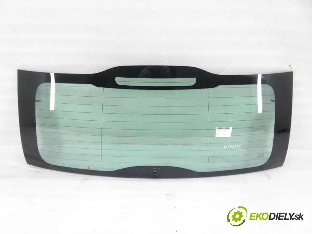 VOLVO V50 (MW) KOMBI 2005 103,00 2.4 - B 5244 S5 2435,00 Okno zadné kapota