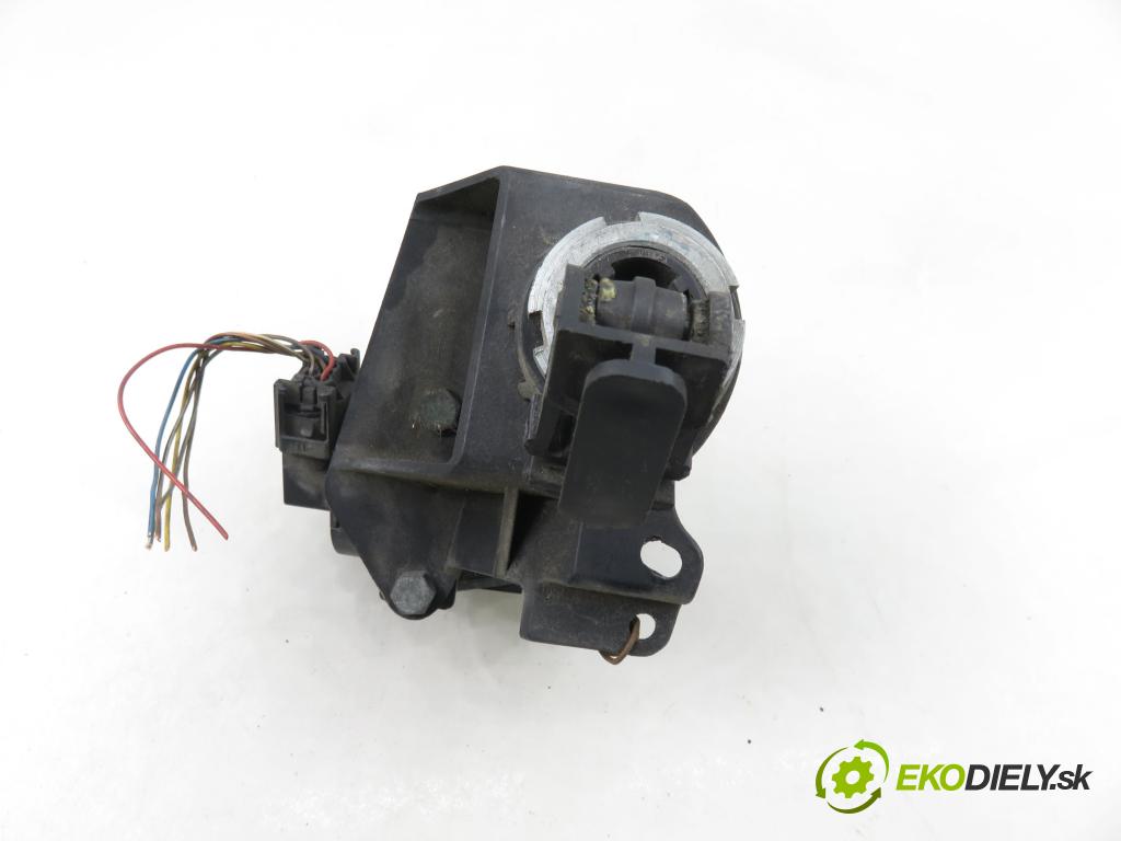 VW LT 28-46 II Skrzynia (2DA, 2DD, 2DH) FURGON 2002 80,00 2.5 TDI - ANJ 2461,00 potenciometr plynového pedálu 9013011640 (Potenciometr plynového pedálu)