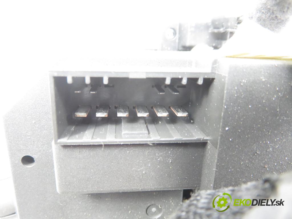 FIAT CROMA (194_) KOMBI 2008 147,00 2.4 D Multijet 200 - 939 A3.000 2387,00 PAKA/ŘAZENÍ/SADA: 51771960 ; 0265005499