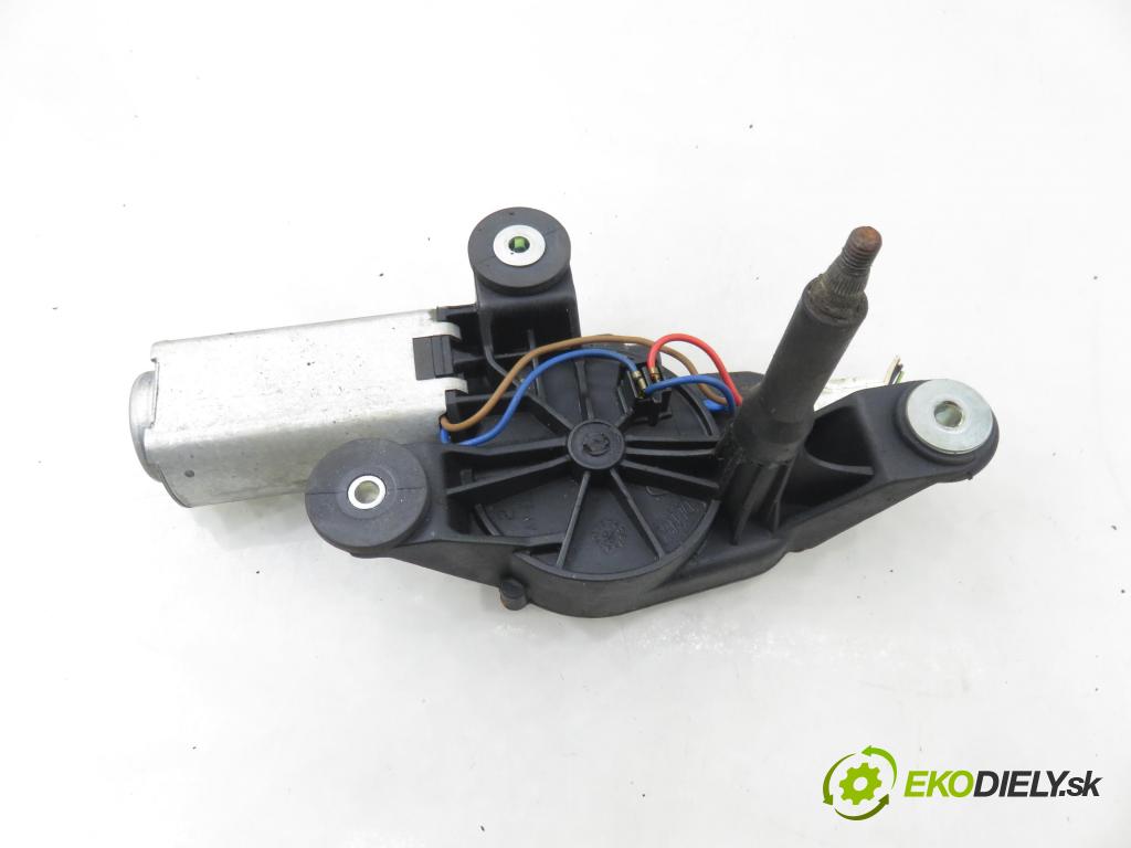 FIAT CROMA (194_) KOMBI 2008 147,00 2.4 D Multijet 200 - 939 A3.000 2387,00 motorek stěrače ZADNÍ: MS2596007050