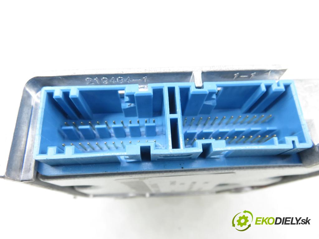 FIAT CROMA (194_) KOMBI 2008 147,00 2.4 D Multijet 200 - 939 A3.000 2387,00 MODUL air BAG 51814843