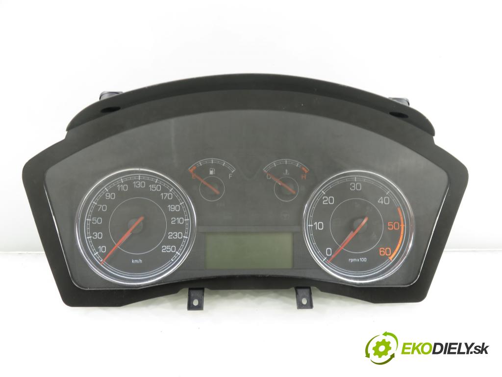 FIAT CROMA (194_) KOMBI 2008 147,00 2.4 D Multijet 200 - 939 A3.000 2387,00 prístrojovka elektrický 51838768