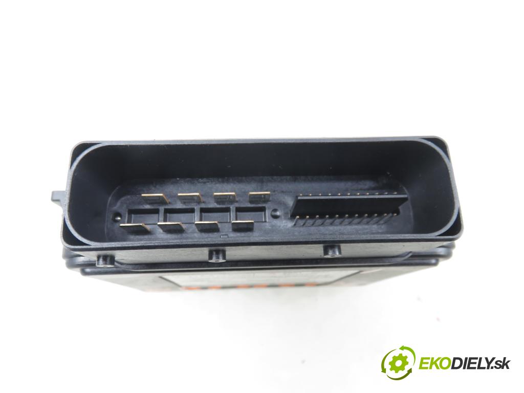 FORD S-MAX (WA6) MINIVAN 2006 103,00 2.0 TDCi - QXWA 1997,00 řídící jednotka brzdy MANUÁL 6G912598AJ