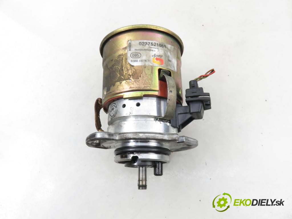 SKODA FELICIA II (6U1) HB 2000 55,00 1.6 MPI 75 - AEE 1598,00 Rozdeľovač zapaľovací 0237521061