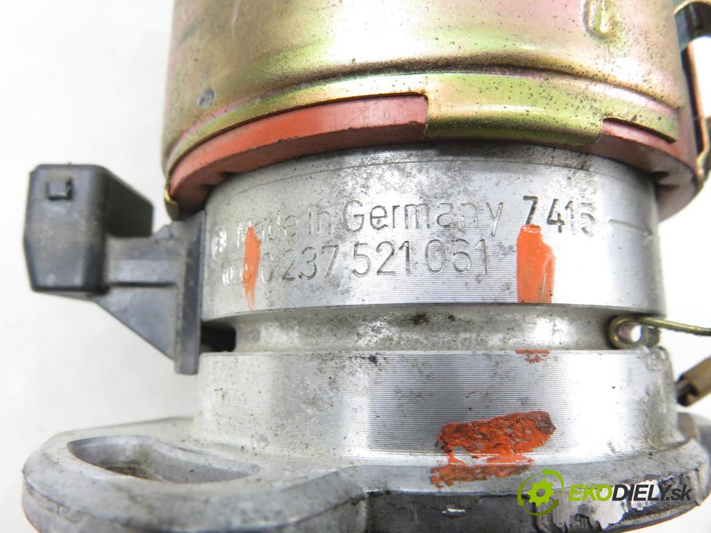 SKODA FELICIA II (6U1) HB 2000 55,00 1.6 MPI 75 - AEE 1598,00 Rozdeľovač zapaľovací 0237521061