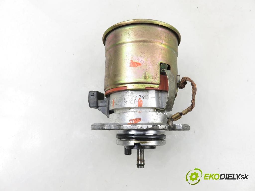 SKODA FELICIA II (6U1) HB 2000 55,00 1.6 MPI 75 - AEE 1598,00 Rozdeľovač zapaľovací 0237521061