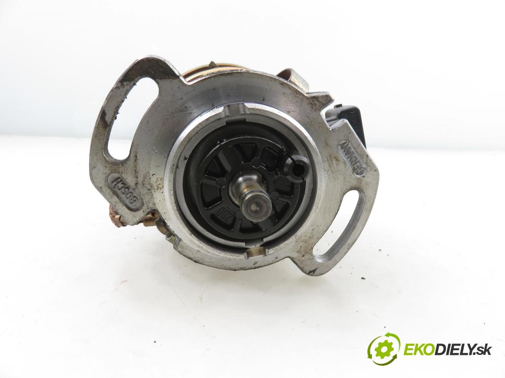 SKODA FELICIA II (6U1) HB 2000 55,00 1.6 MPI 75 - AEE 1598,00 Rozdeľovač zapaľovací 0237521061