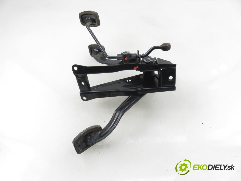 SKODA FELICIA II (6U1) HB 2000 55,00 1.6 MPI 75 - AEE 1598,00 PEDALY: 6U1721031