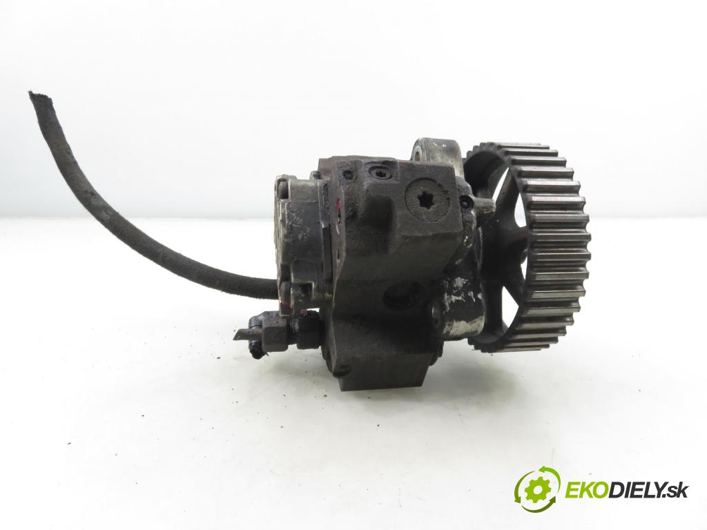 RENAULT TRAFIC II Skrzynia (FL) FURGON 2002 74,00 1.9 dCi - F9Q 760 1870,00 Pumpa vysokého tlaku 8200211416 ; 0445010031 ; 0928400487