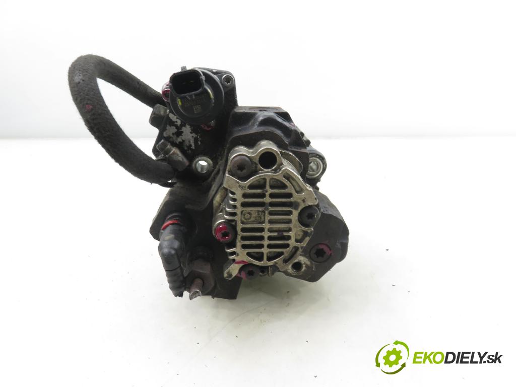 RENAULT TRAFIC II Skrzynia (FL) FURGON 2002 74,00 1.9 dCi - F9Q 760 1870,00 Pumpa vysokého tlaku 8200211416 ; 0445010031 ; 0928400487