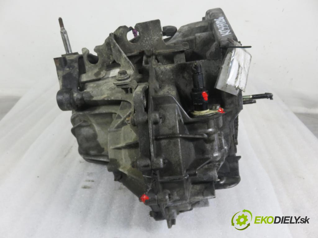 RENAULT TRAFIC II Autobus (JL) BUS 2002 74,00 1.9 dCI 100 (JL0C) - F9Q 760 1870,00 Prevodovka MANUALNA PK6025