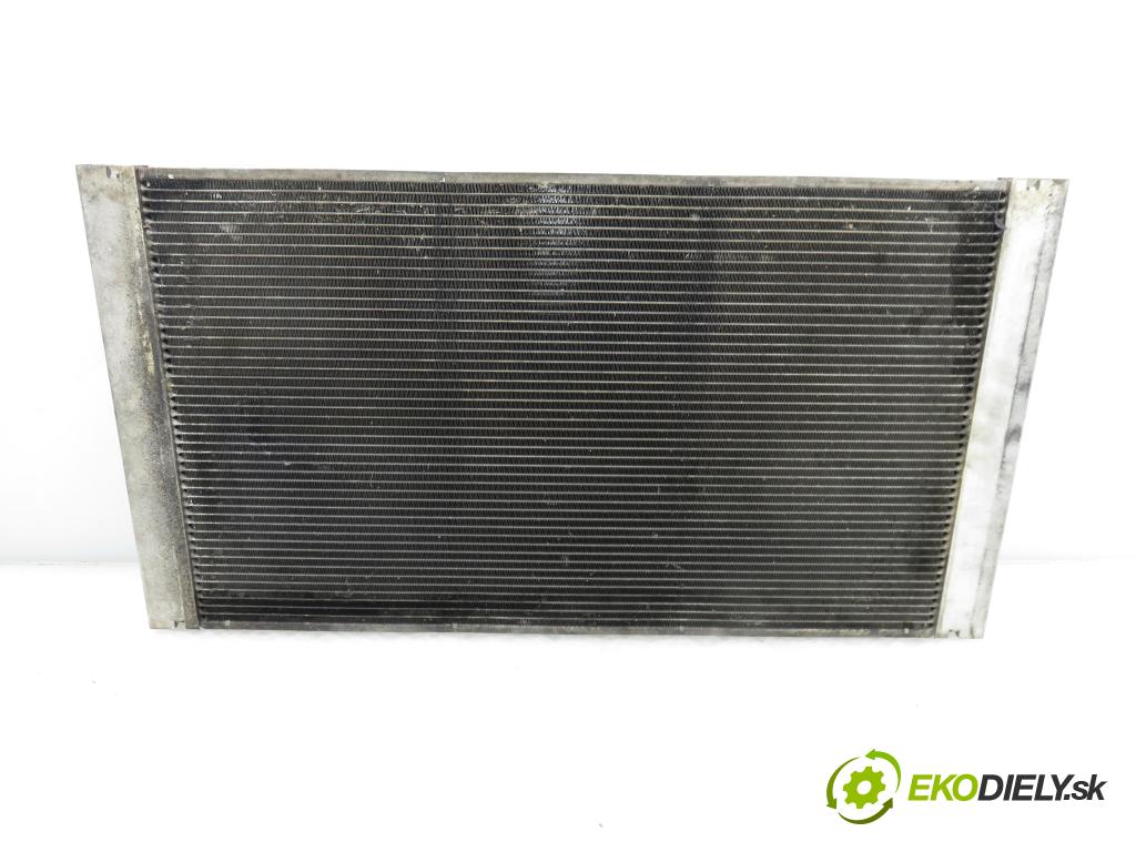 VOLVO V50 (MW) KOMBI 2005 103,00 2.4 - B 5244 S5 2435,00 chladič vody 3M518005DA