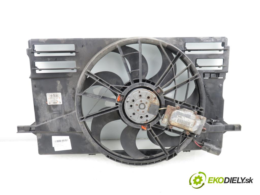 VOLVO V50 (MW) KOMBI 2005 103,00 2.4 - B 5244 S5 2435,00 Ventilátor chladič klíma/voda 0130303929 ; 3M518C607GB