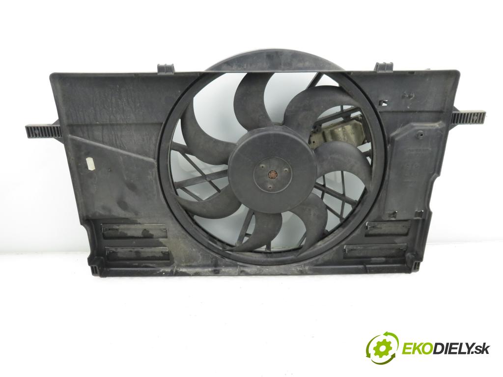 VOLVO V50 (MW) KOMBI 2005 103,00 2.4 - B 5244 S5 2435,00 Ventilátor chladič klíma/voda 0130303929 ; 3M518C607GB