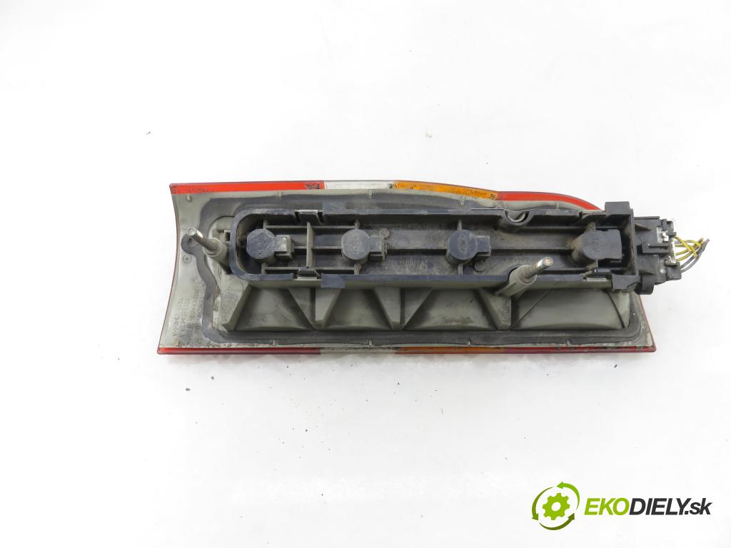 FORD TRANSIT Furgon (FA_ _) FURGON 2000 66,00 2.4 DI (FAA_, FAB_, FAC_, FAD_) - D2FA 2402,00 světlo pravé zadní YC1513404AF