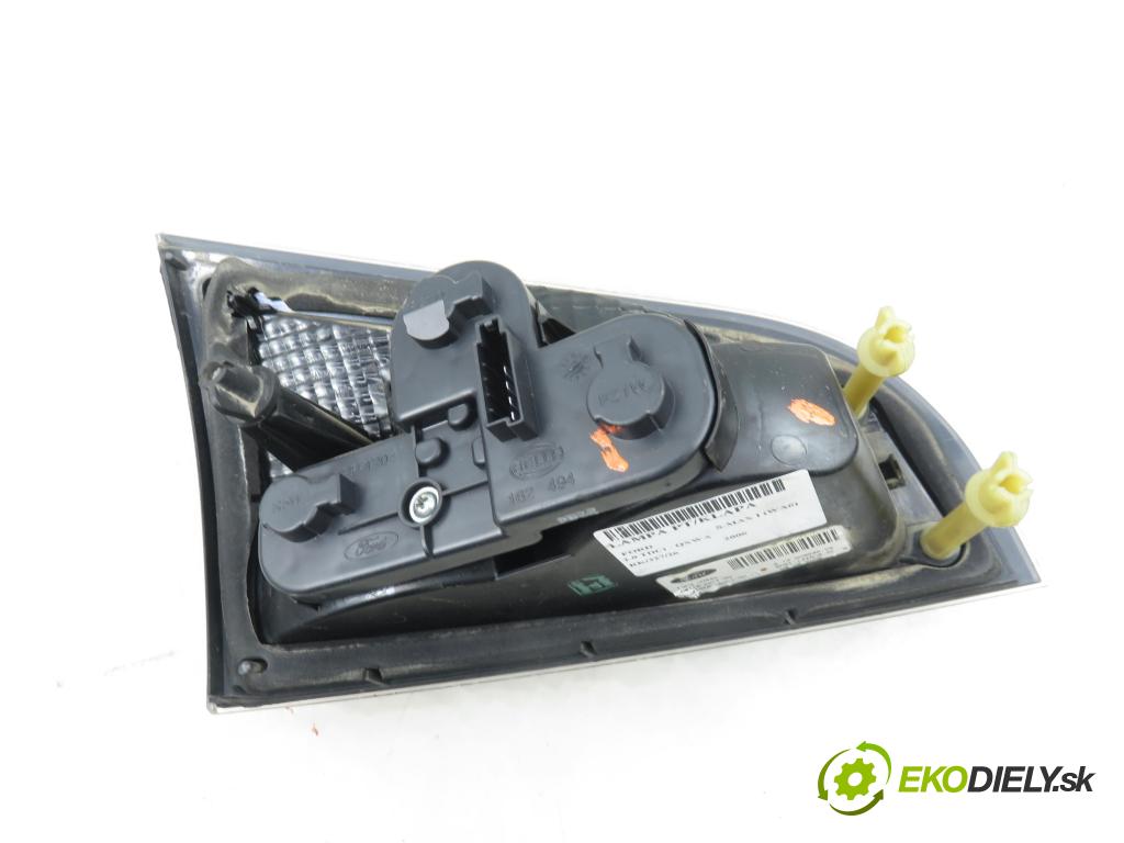 FORD S-MAX (WA6) MINIVAN 2006 103,00 2.0 TDCi - QXWA 1997,00 Svetlo pravé zadné kufor 6M2113A602AK