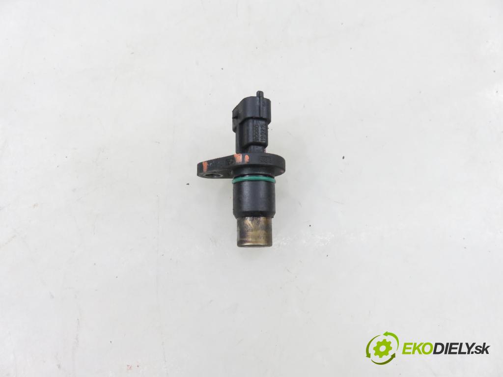 TOYOTA YARIS (_P1_) HB 2004 50,00 1.0 VVT- i 68 - 1SZ-FE 998,00 Snímač polohy vačky Vačkový hriadeľ: 0232103036