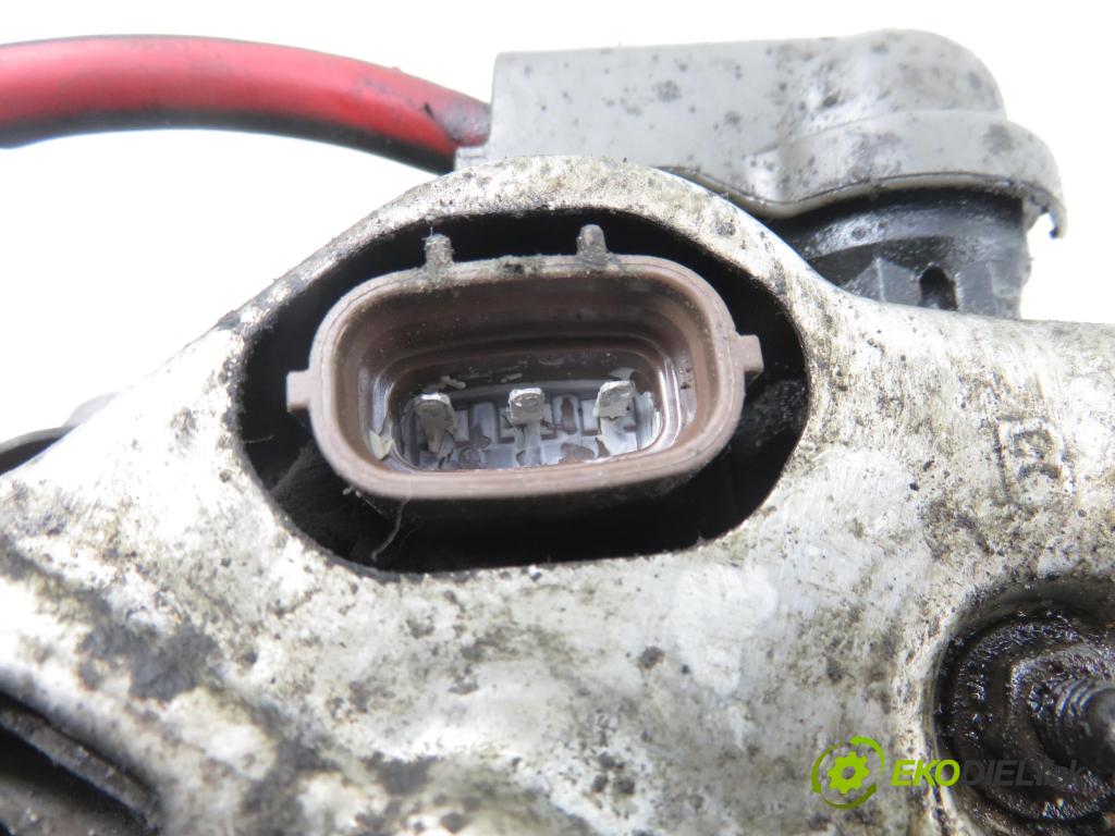 TOYOTA YARIS (_P1_) HB 2004 50,00 1.0 VVT- i 68 - 1SZ-FE 998,00 Alternátor 270600J040 (Alternátor)