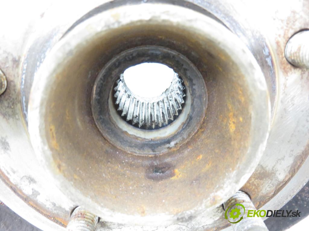 CHEVROLET CAPTIVA (C100, C140) SUV 2007 110,00 2.0 D 4WD 1991,00 Rameno pravé zadné