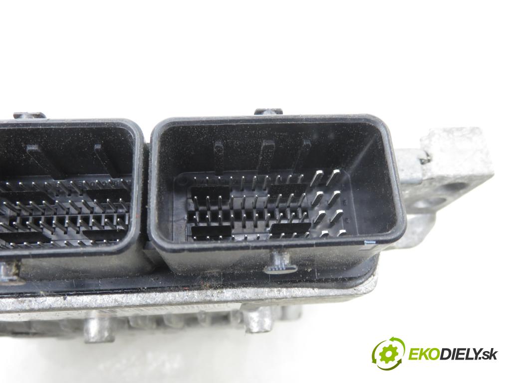 FORD S-MAX (WA6) MINIVAN 2006 103,00 2.0 TDCi - QXWA 1997,00 Riadiaca jednotka Motor 6G9112A650MH ; 5WS40416HT