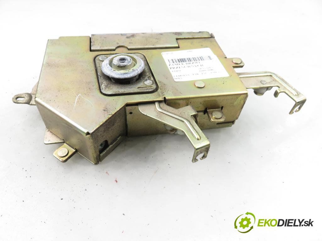 FORD TRANSIT Furgon (FA_ _) FURGON 2000 66,00 2.4 DI (FAA_, FAB_, FAC_, FAD_) - D2FA 2402,00 zámok Dvere posúvne